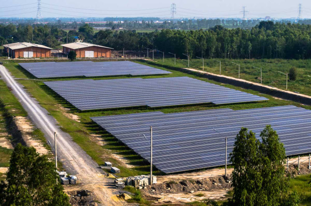 Ground Mounted Solar Panel Array