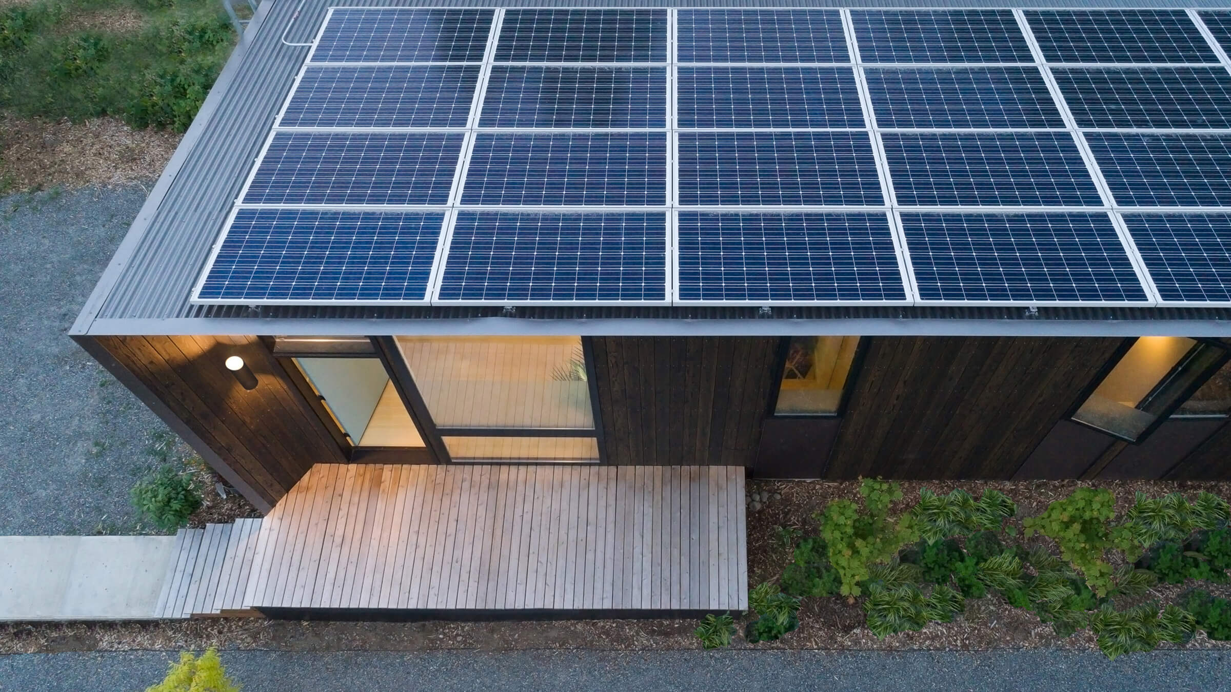 Going Solar: Curbed by Curb Appeal?